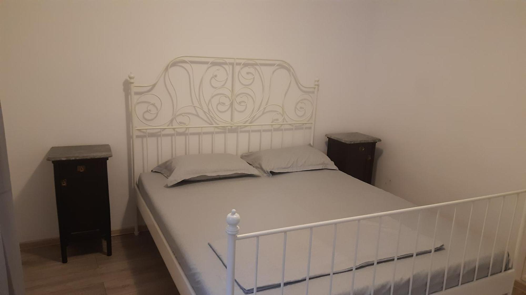 B&B Duo Caffe Bukarest Eksteriør billede